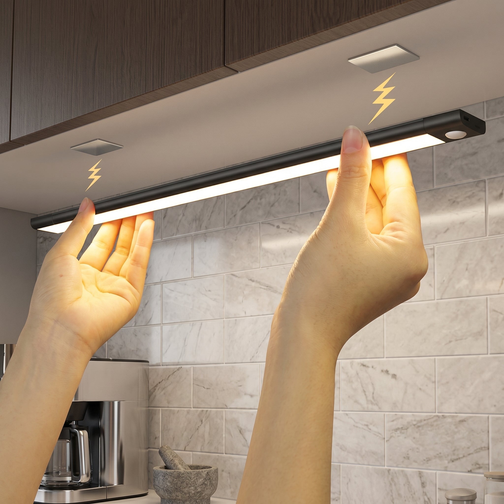 LED Cabinet Light USB Type-C Rechargeable Motion Sensor Led Lamp 300MM
